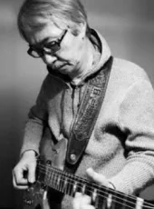 masahiro_ikumi_compositeur_wikicine_streaming_cinepedia_boutique_audiotheque